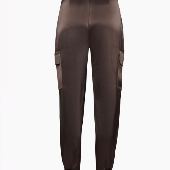 Babaton Refined Cargo Pant 8 - Picture 8 of 13